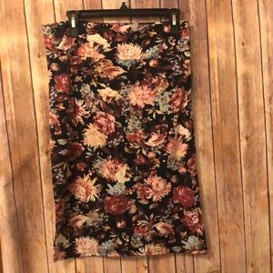 Floral pencil skirt